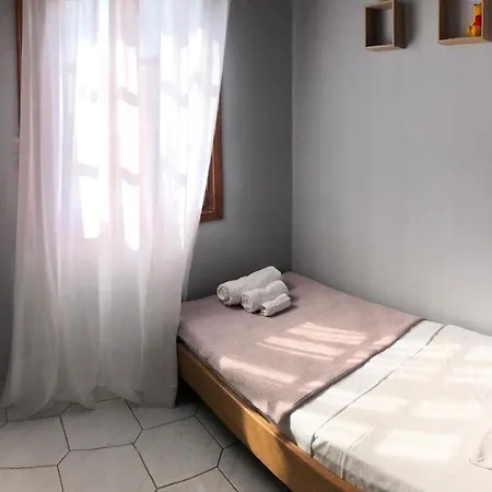 Kalamitsa Villa *